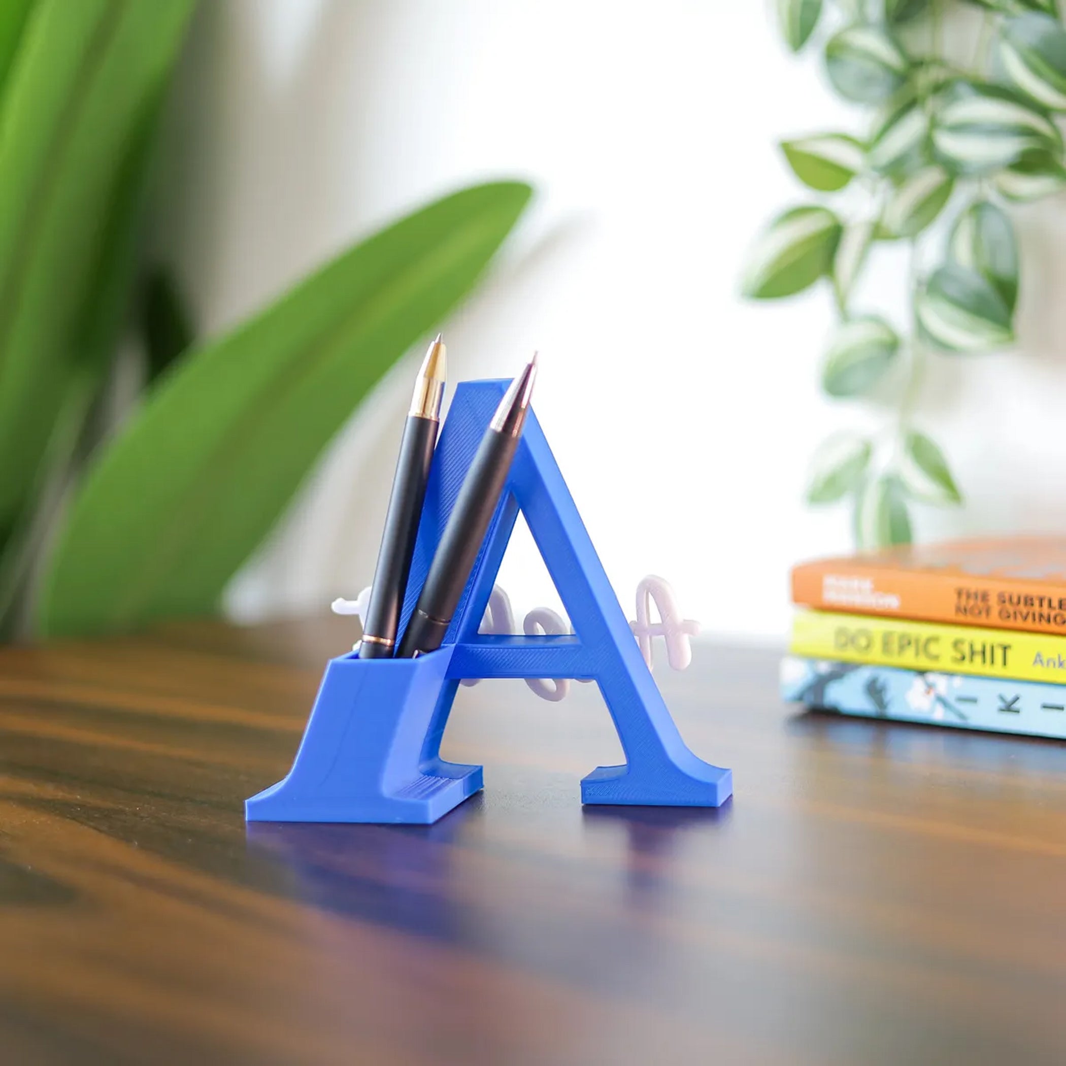 Custom 3D Initial & Name Pen Stand – Personalized Desk Organizer