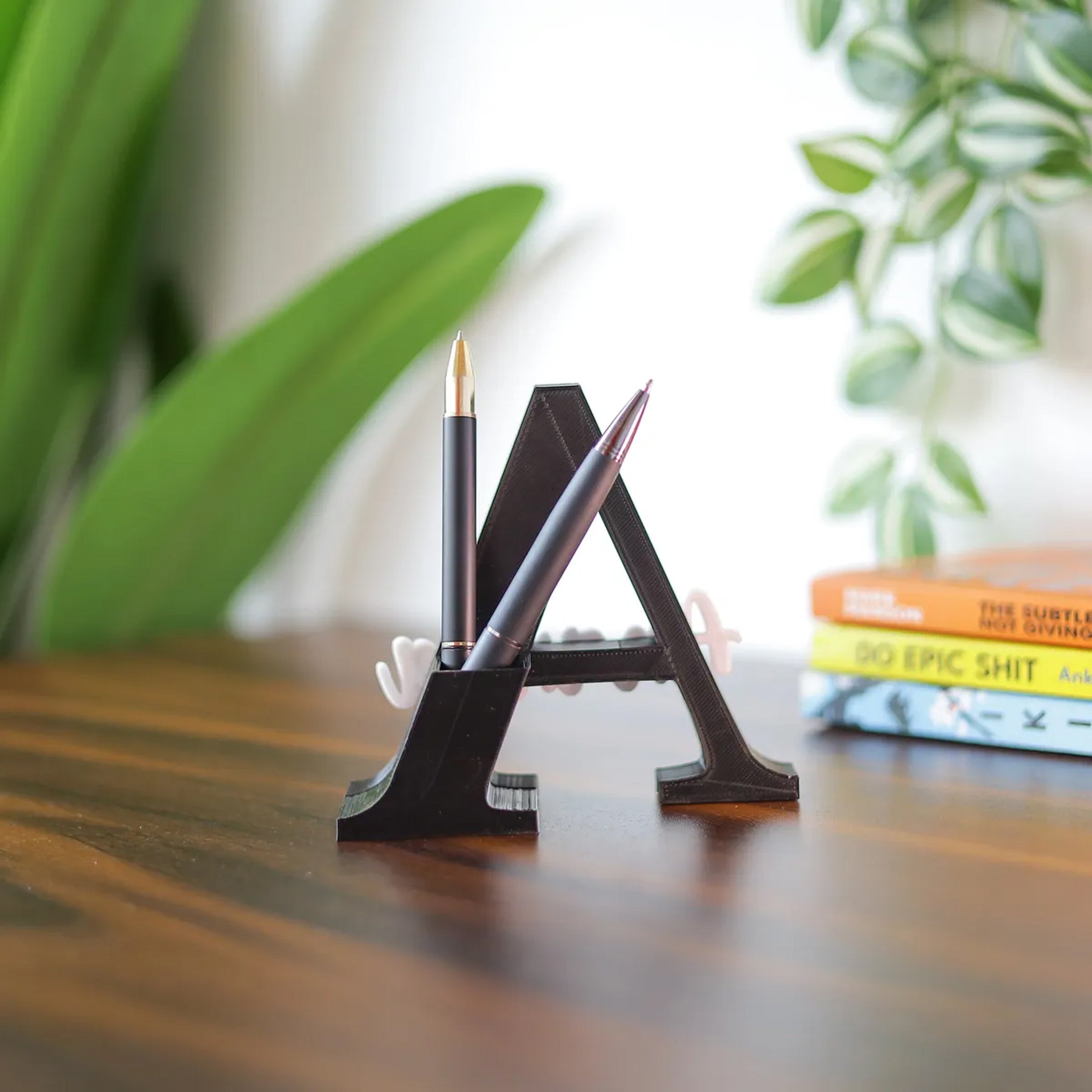 Custom 3D Initial & Name Pen Stand – Personalized Desk Organizer