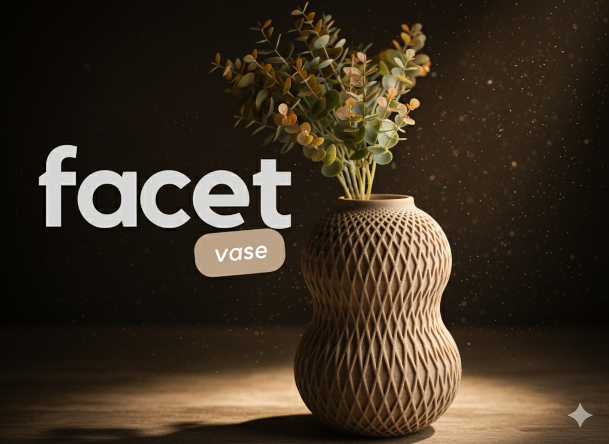 Facet Vase – Modern Geometric Elegance for Stylish Floral Arrangements